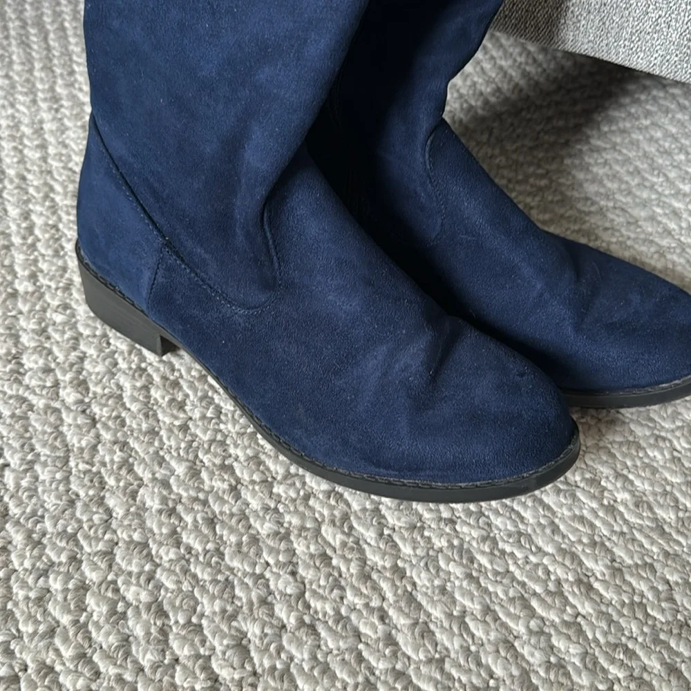 Over the knee faux suede boots with tassels